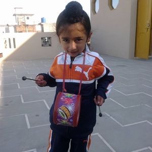 Meet your Posher, Gurmkh